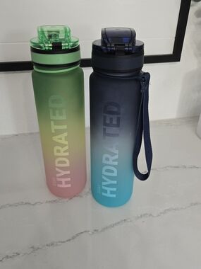 Gradient 'Stay Hydrated' 32oz Water Bottle - Green/Pink & Blue/Black Set